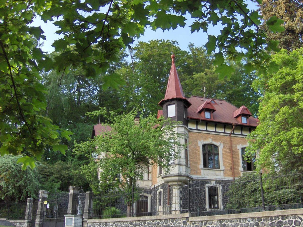 Romantic Chateau Krasna Lipa Exterior photo